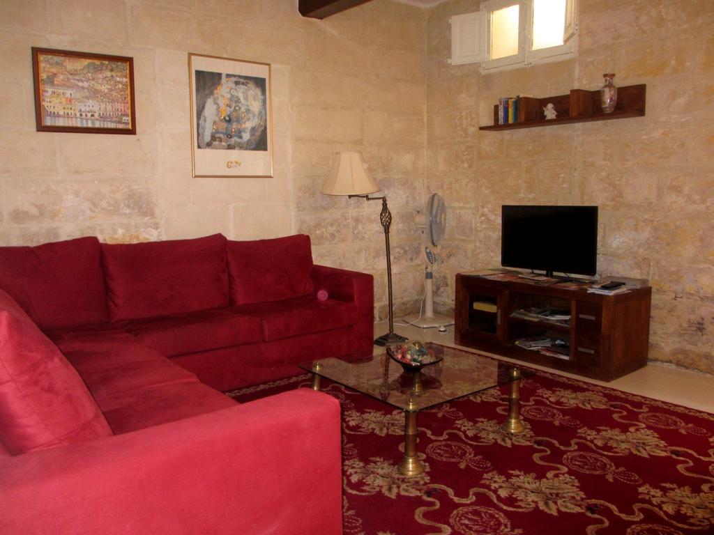 19Th Century Apartment 斯利马 外观 照片
