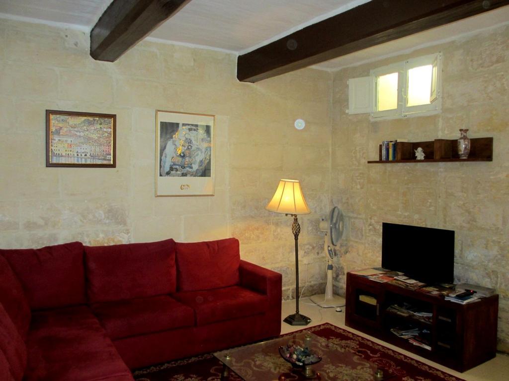 19Th Century Apartment 斯利马 外观 照片